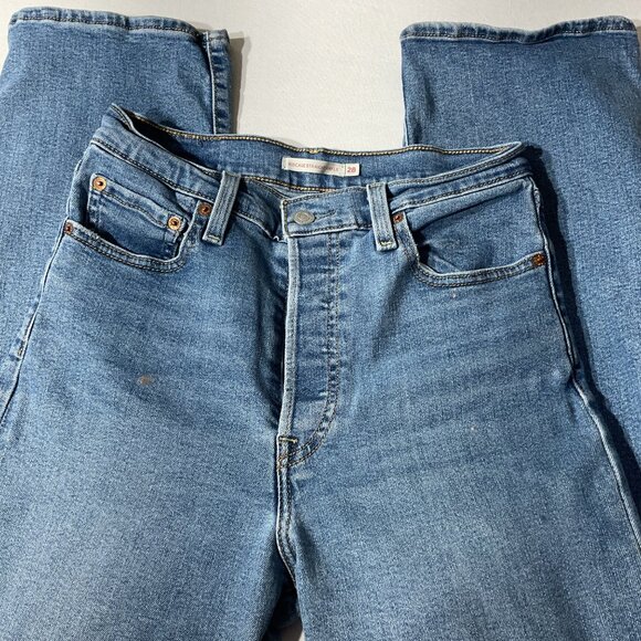 Levis 501 Original Fit Button-Fly Jeans Womens 28x30 Mid-Rise Straight Leg Light - Picture 2 of 14